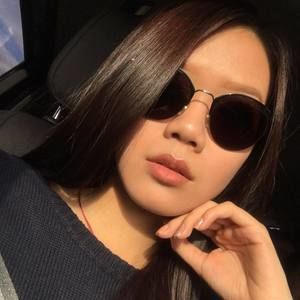 Meet your Posher, Ailing